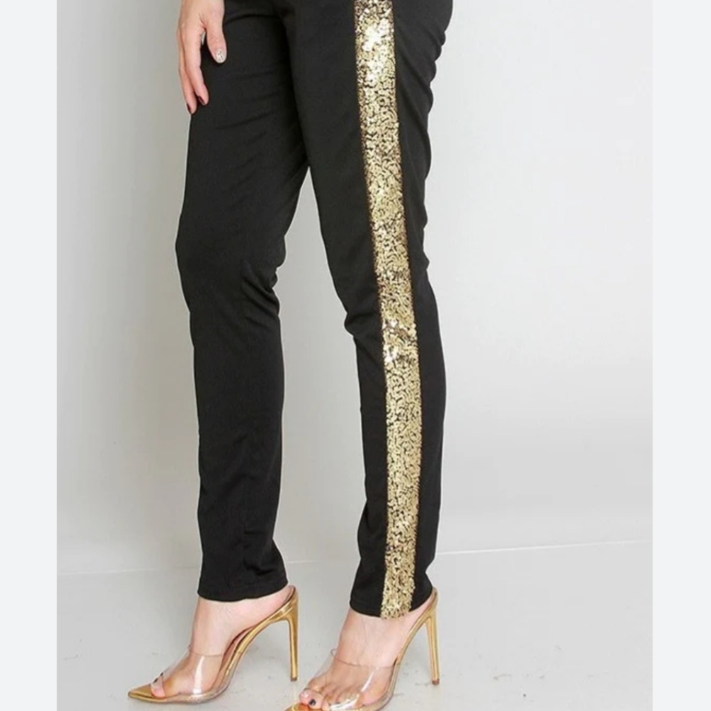 Jenn gold square sequin tuxedo pants.  Sz Sm. Deal!!!